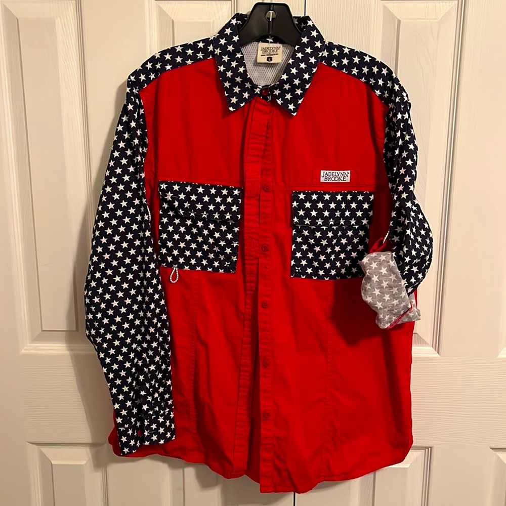 Jadelynn Brooke Large Red, White, and Blue Button Down